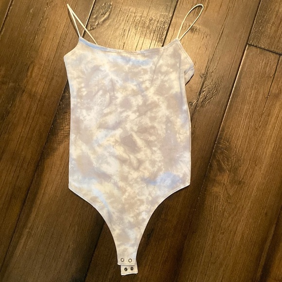 Abercrombie & Fitch Tops - Abercrombie & Fitch Soft collection bodysuit size S